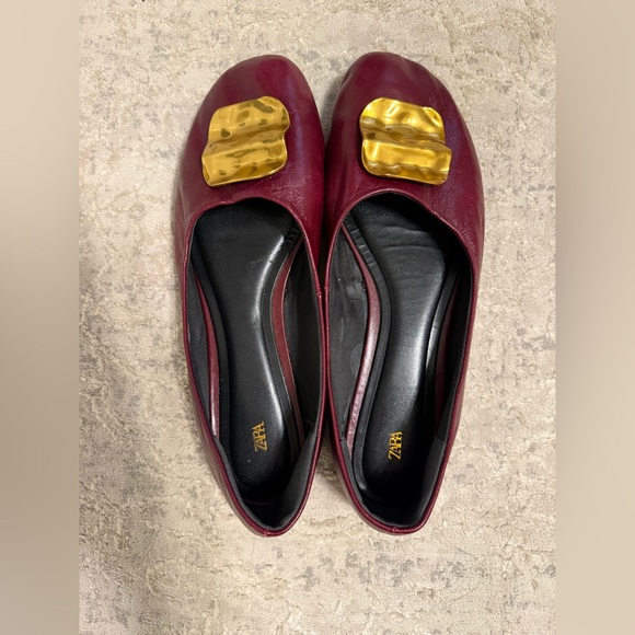 Zara Leather Women's Burgundy Ballet Flats with Gold Accent - Picture 8 of 8